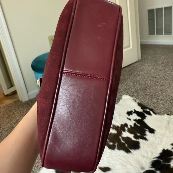 Vintage Gucci burgundy red crossbody bag - Picture 8 of 9